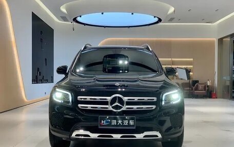 Mercedes-Benz GLB, 2022 год, 2 679 000 рублей, 2 фотография