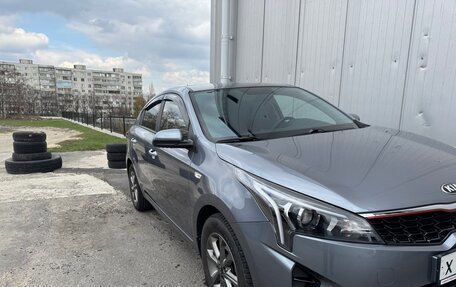 KIA Rio IV, 2021 год, 1 680 000 рублей, 2 фотография