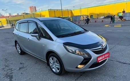 Opel Zafira C рестайлинг, 2012 год, 980 000 рублей, 8 фотография
