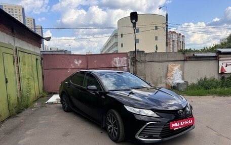 Toyota Camry, 2021 год, 3 000 000 рублей, 4 фотография