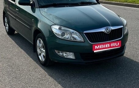 Skoda Roomster, 2011 год, 560 000 рублей, 3 фотография