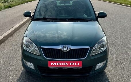 Skoda Roomster, 2011 год, 560 000 рублей, 2 фотография