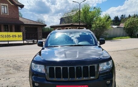 Jeep Grand Cherokee, 2011 год, 2 100 000 рублей, 2 фотография