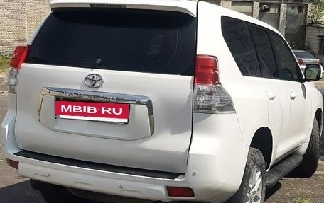 Toyota Land Cruiser Prado 150 рестайлинг 2, 2013 год, 2 750 000 рублей, 4 фотография