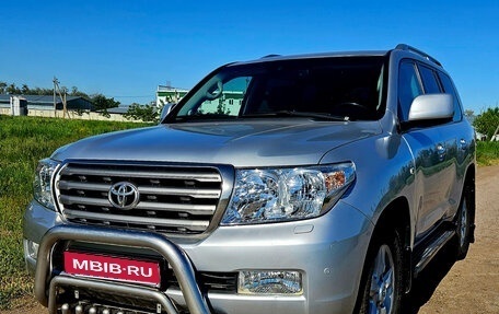 Toyota Land Cruiser 200, 2011 год, 2 750 000 рублей, 1 фотография