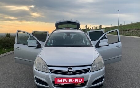 Opel Astra H, 2007 год, 720 000 рублей, 3 фотография