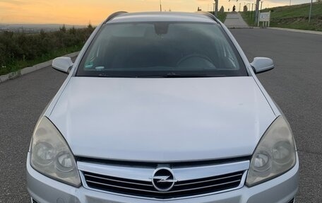 Opel Astra H, 2007 год, 720 000 рублей, 2 фотография