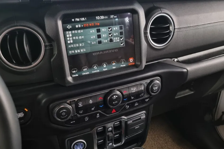Jeep Wrangler JL, 2022 год, 5 050 000 рублей, 15 фотография
