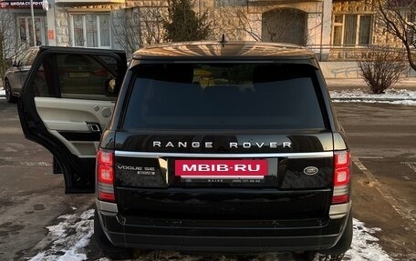 Land Rover Range Rover IV рестайлинг, 2015 год, 4 500 000 рублей, 4 фотография