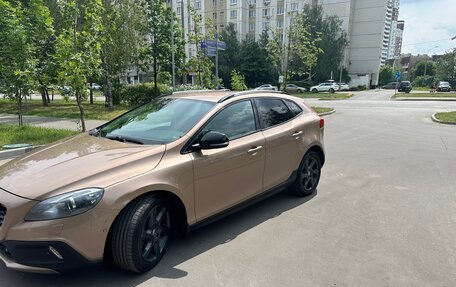 Volvo V40 Cross Country I, 2013 год, 1 000 000 рублей, 2 фотография