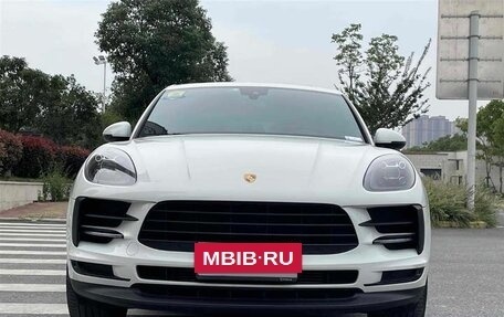 Porsche Macan I рестайлинг, 2021 год, 4 410 000 рублей, 2 фотография