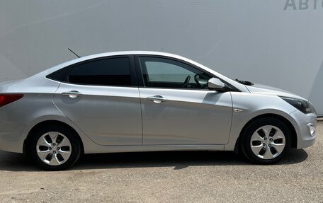 Hyundai Solaris II рестайлинг, 2014 год, 850 000 рублей, 4 фотография