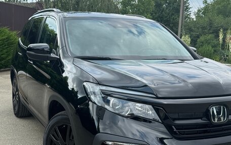 Honda Pilot III рестайлинг, 2021 год, 4 100 000 рублей, 3 фотография