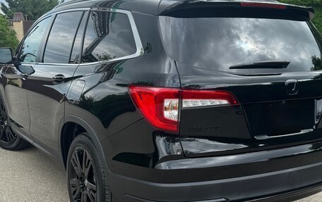 Honda Pilot III рестайлинг, 2021 год, 4 100 000 рублей, 5 фотография