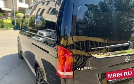 Mercedes-Benz V-Класс, 2023 год, 9 950 000 рублей, 5 фотография