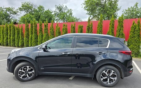 KIA Sportage IV рестайлинг, 2018 год, 2 240 000 рублей, 8 фотография