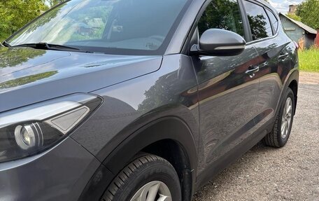 Hyundai Tucson III, 2017 год, 1 900 000 рублей, 3 фотография