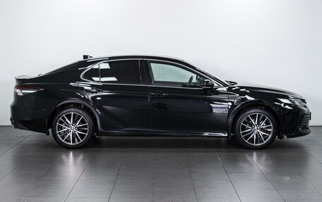Toyota Camry, 2021 год, 3 359 000 рублей, 5 фотография