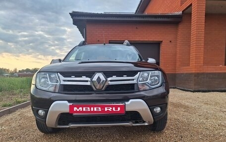 Renault Duster I рестайлинг, 2015 год, 1 100 000 рублей, 2 фотография