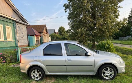 Renault Logan I, 2014 год, 730 000 рублей, 3 фотография