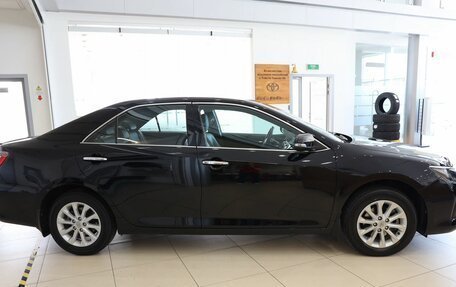 Toyota Camry, 2015 год, 2 300 000 рублей, 4 фотография