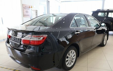 Toyota Camry, 2015 год, 2 300 000 рублей, 5 фотография