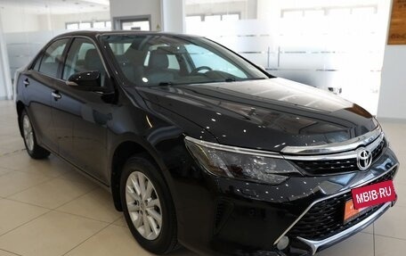 Toyota Camry, 2015 год, 2 300 000 рублей, 3 фотография