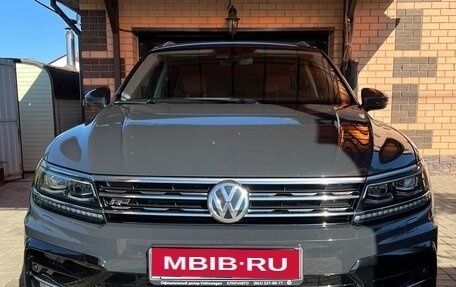 Volkswagen Tiguan II, 2017 год, 2 900 000 рублей, 4 фотография