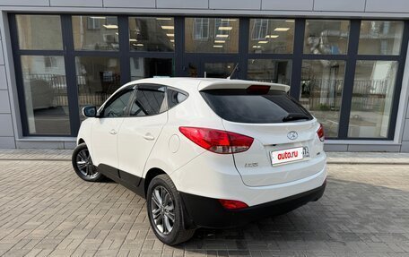 Hyundai ix35 I рестайлинг, 2013 год, 1 300 000 рублей, 2 фотография