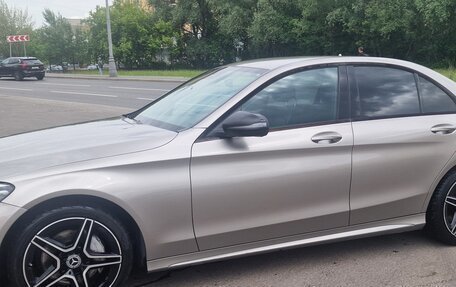 Mercedes-Benz C-Класс, 2018 год, 3 300 000 рублей, 1 фотография