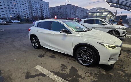 Infiniti Q30, 2016 год, 1 850 000 рублей, 4 фотография
