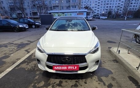Infiniti Q30, 2016 год, 1 850 000 рублей, 2 фотография