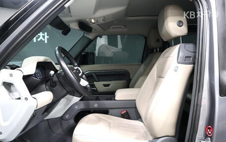 Land Rover Defender II, 2022 год, 5 370 000 рублей, 5 фотография