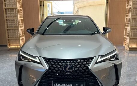 Lexus UX I, 2020 год, 2 650 000 рублей, 2 фотография
