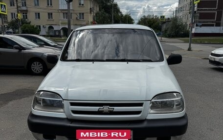 Chevrolet Niva I рестайлинг, 2003 год, 270 000 рублей, 2 фотография