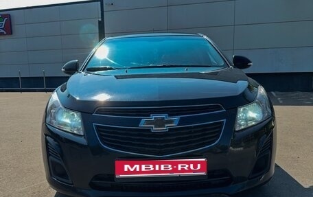 Chevrolet Cruze II, 2014 год, 880 000 рублей, 2 фотография