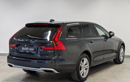 Volvo V90 Cross Country I рестайлинг, 2017 год, 2 870 000 рублей, 5 фотография