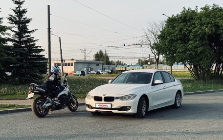 BMW 3 серия, 2013 год, 1 420 000 рублей, 2 фотография
