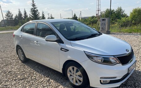 KIA Rio III рестайлинг, 2017 год, 1 300 000 рублей, 2 фотография