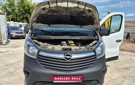 Opel Vivaro B, 2018 год, 2 200 000 рублей, 2 фотография