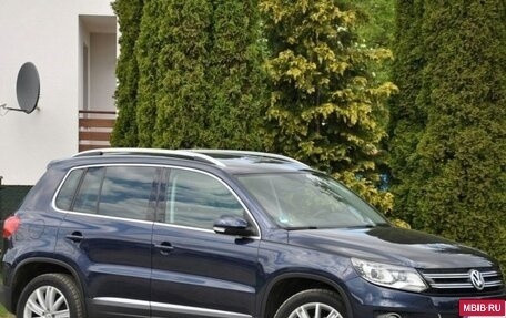 Volkswagen Tiguan I, 2011 год, 850 000 рублей, 3 фотография