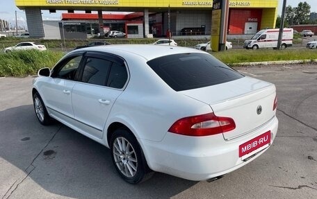 Skoda Superb III рестайлинг, 2012 год, 780 000 рублей, 3 фотография
