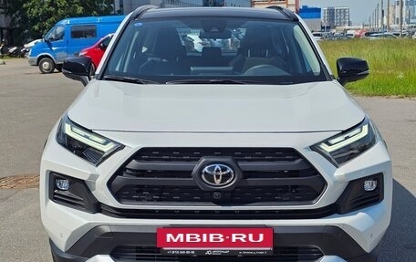 Toyota RAV4, 2025 год, 4 250 000 рублей, 2 фотография