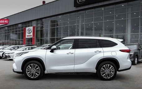 Toyota Highlander, 2024 год, 6 390 000 рублей, 2 фотография