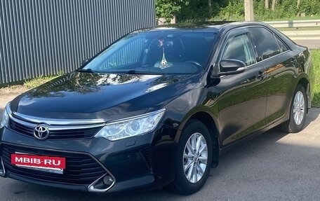 Toyota Camry, 2016 год, 2 000 000 рублей, 2 фотография