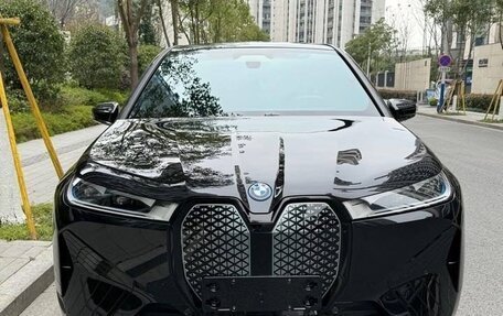 BMW iX, 2023 год, 5 300 000 рублей, 2 фотография