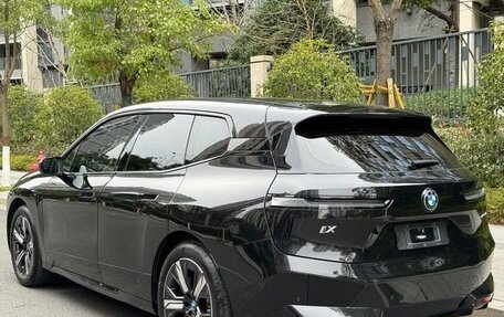 BMW iX, 2023 год, 5 300 000 рублей, 4 фотография