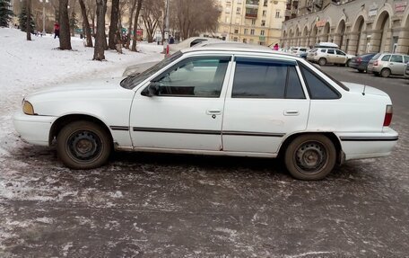Daewoo Nexia I рестайлинг, 1999 год, 120 000 рублей, 2 фотография