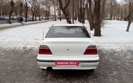 Daewoo Nexia I рестайлинг, 1999 год, 120 000 рублей, 3 фотография