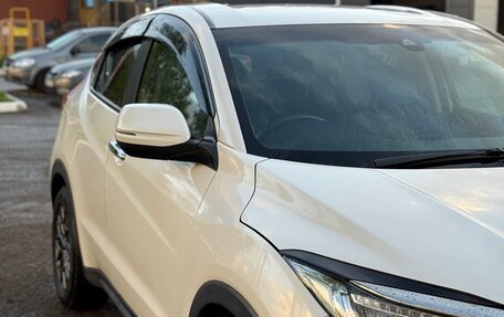 Honda Vezel, 2018 год, 1 900 000 рублей, 2 фотография